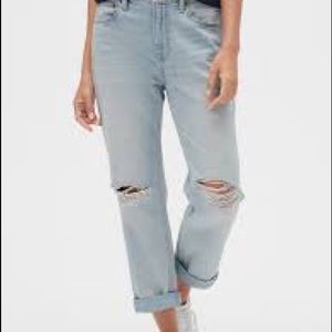 Ripped Mom Jeans